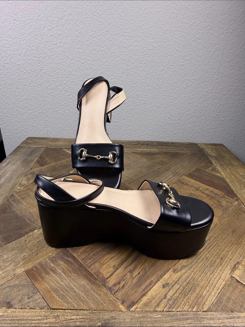 Size 6 ZBY Black Platform Sandals with Gold Bit Accent